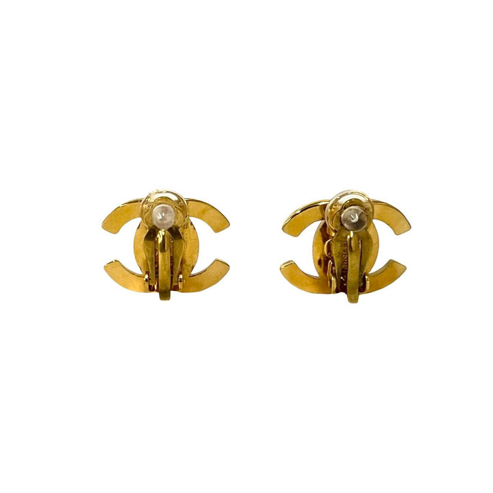 earrings chanel