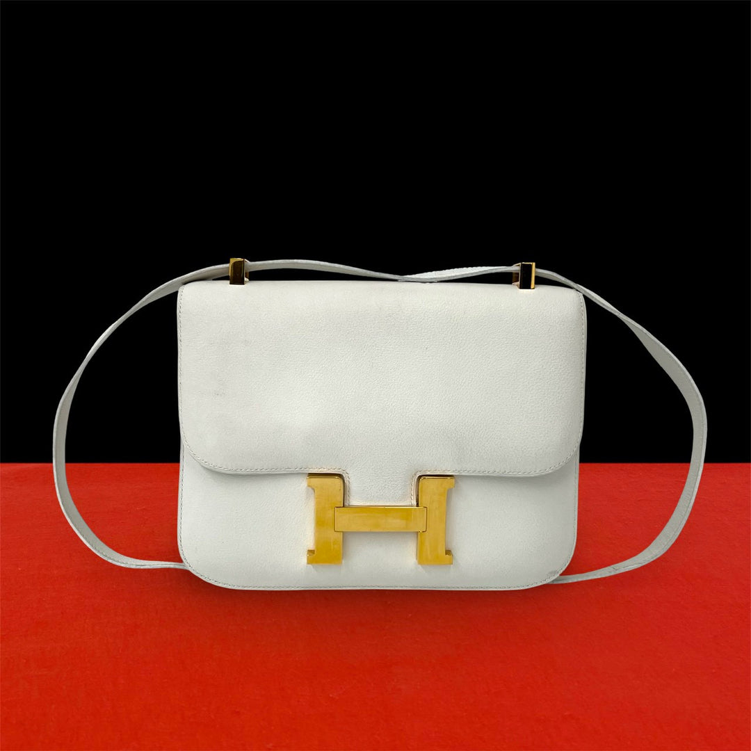 Shoulder bag Hermes Constance 24