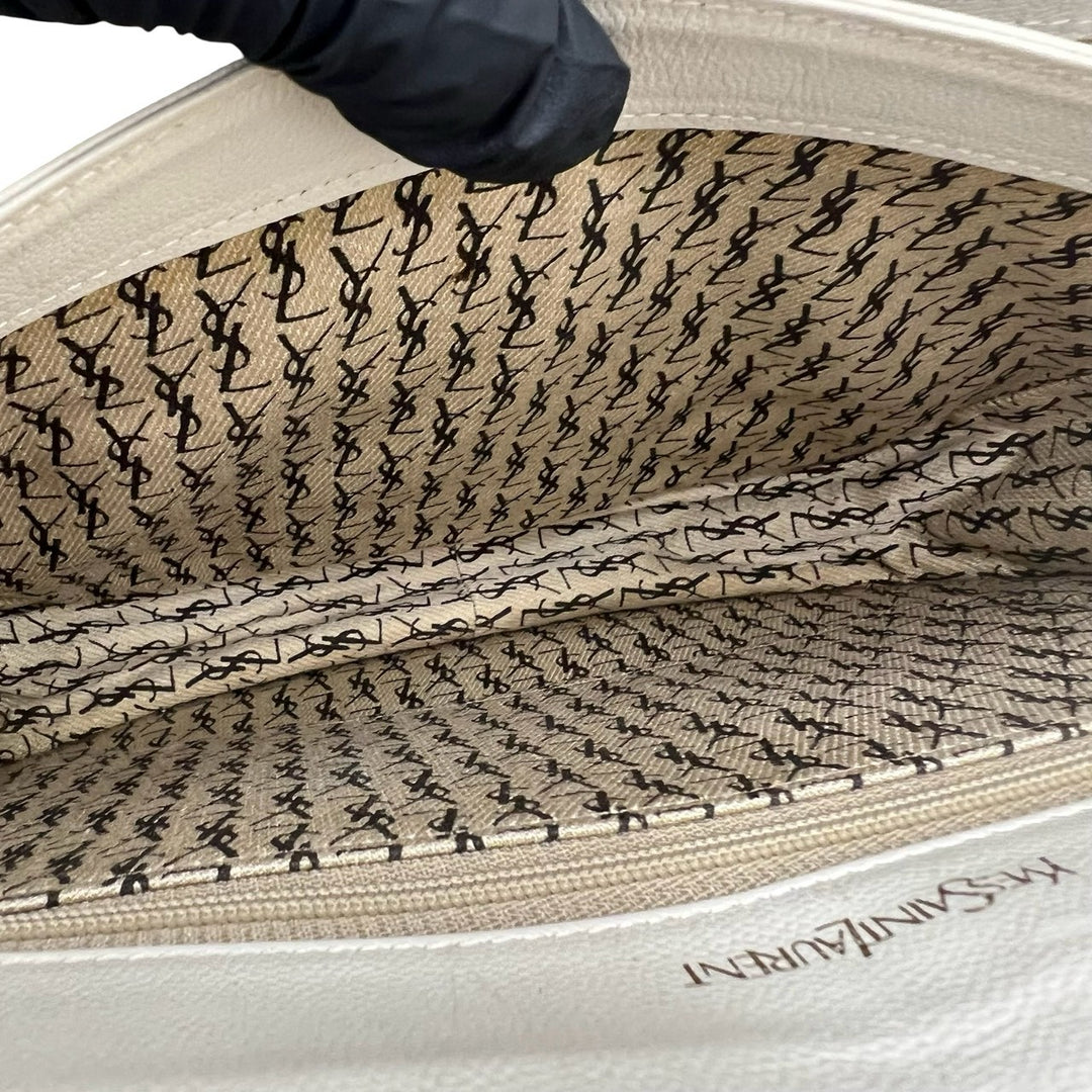 ショルダーバッグ イヴ・サンローラン