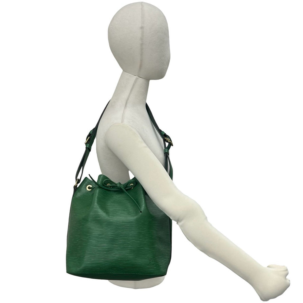 Shoulder bag Louis Vuitton Petit Noe