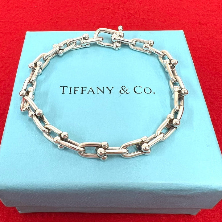 blurRubbingTiffany Hardware Small BureRubbingCut