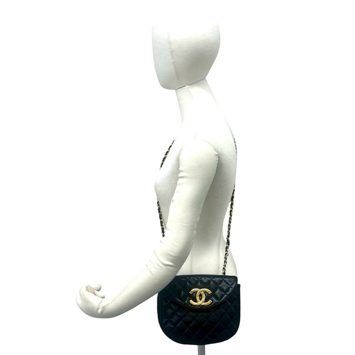 ショルダーバッグ シャネル