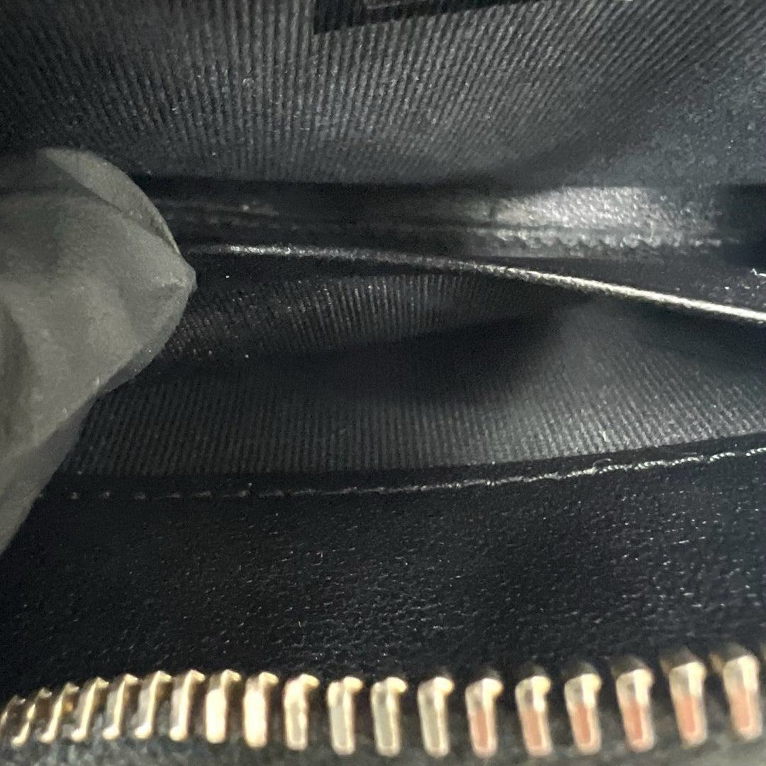 bifold wallet chanel