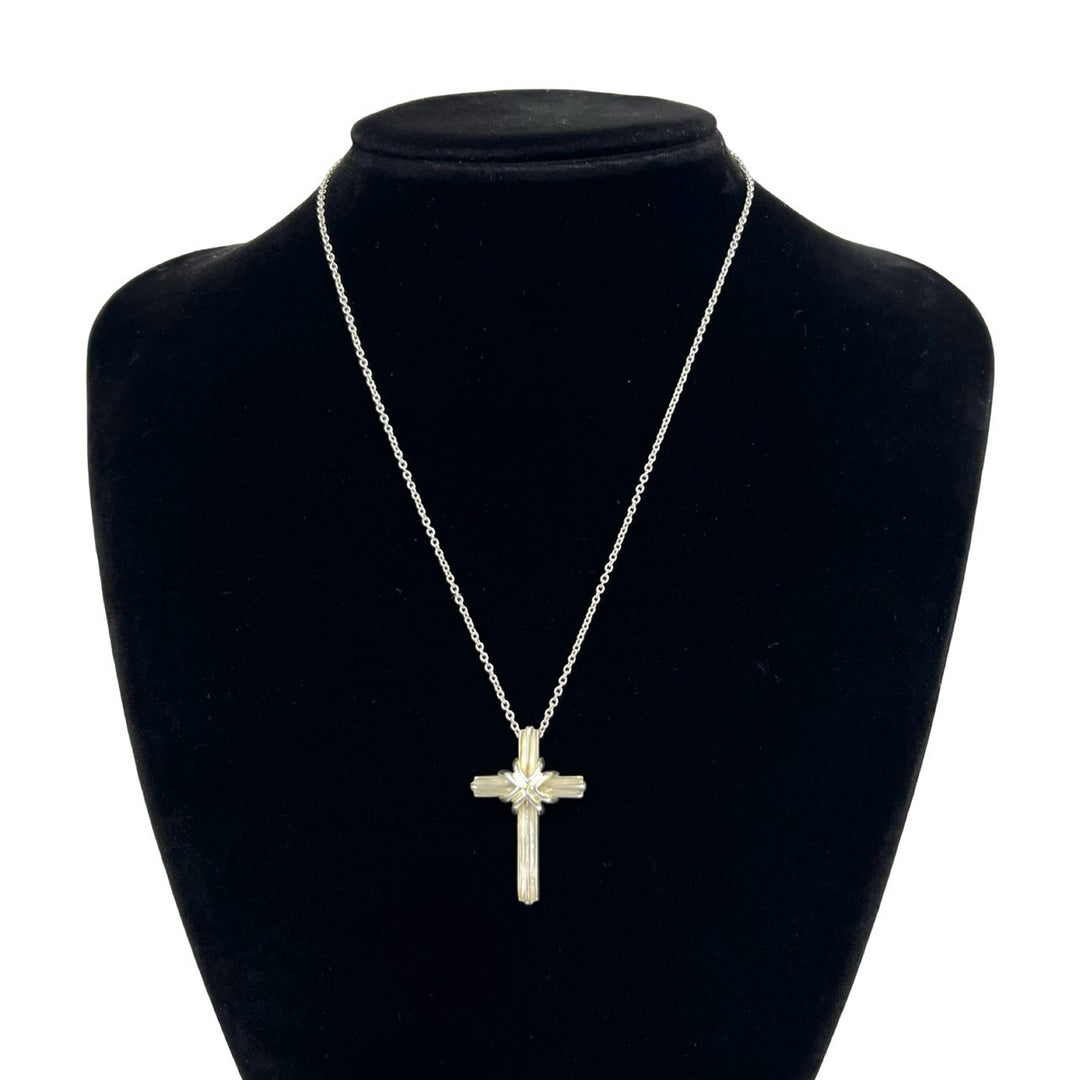 necklace tiffany signature cross necklace