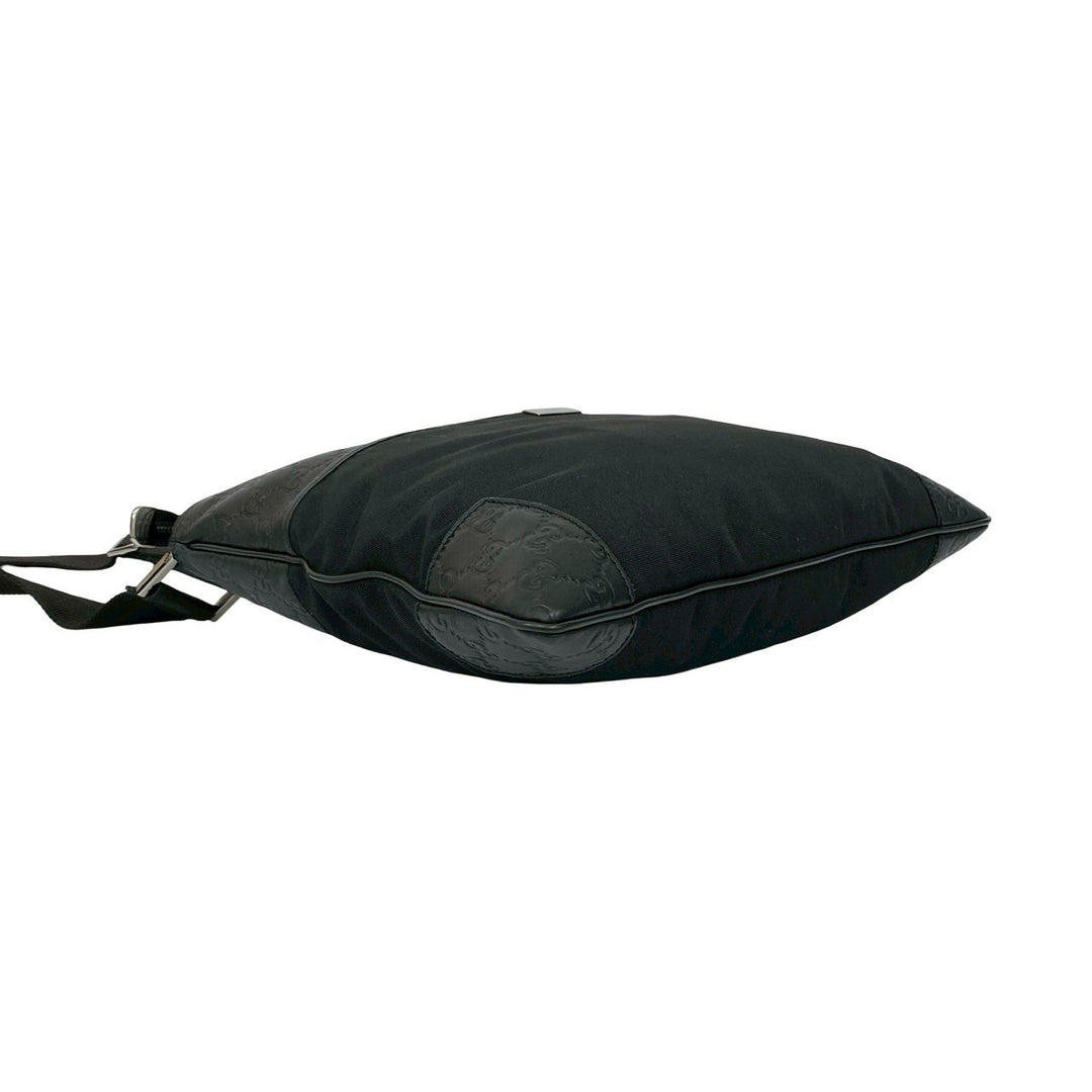 shoulder bag gucci