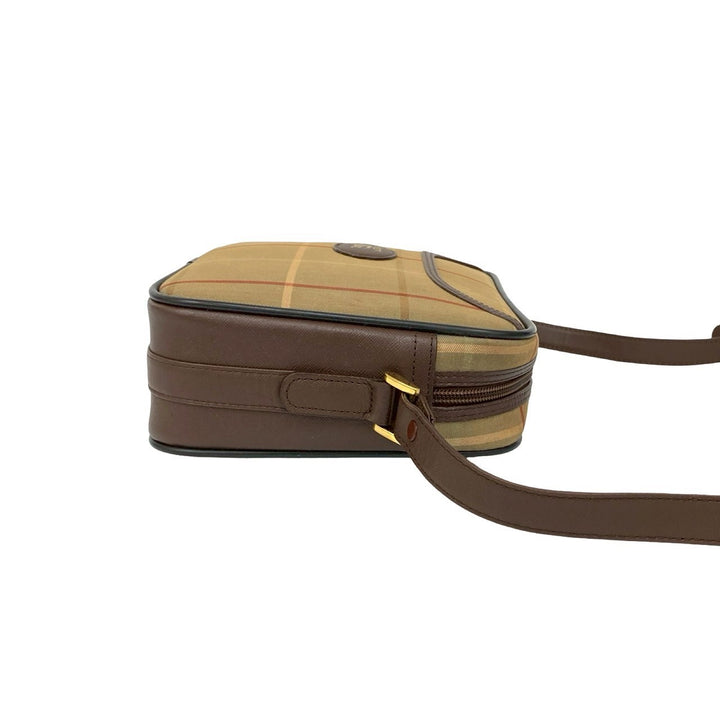 ショルダーバッグ バーバリー