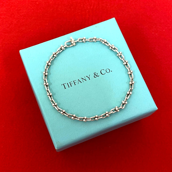 blurRubbingTiffany Hardware Micro Link