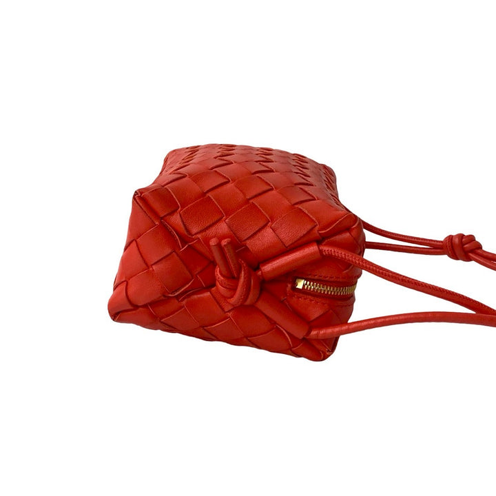 bottega veneta 迷你環肩背包