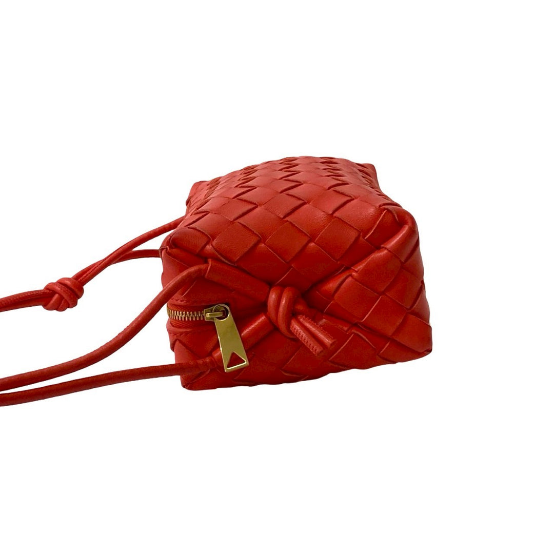 bottega veneta 迷你環肩背包