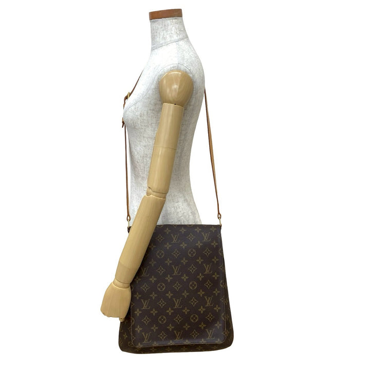 ショルダーバッグ ルイヴィトン ミュゼット
