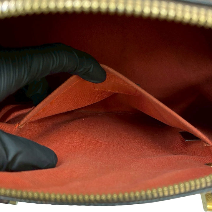 手提包 Louis Vuitton Rivera 中號