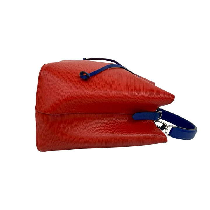 Shoulder bag Louis Vuitton Neo Noe MM