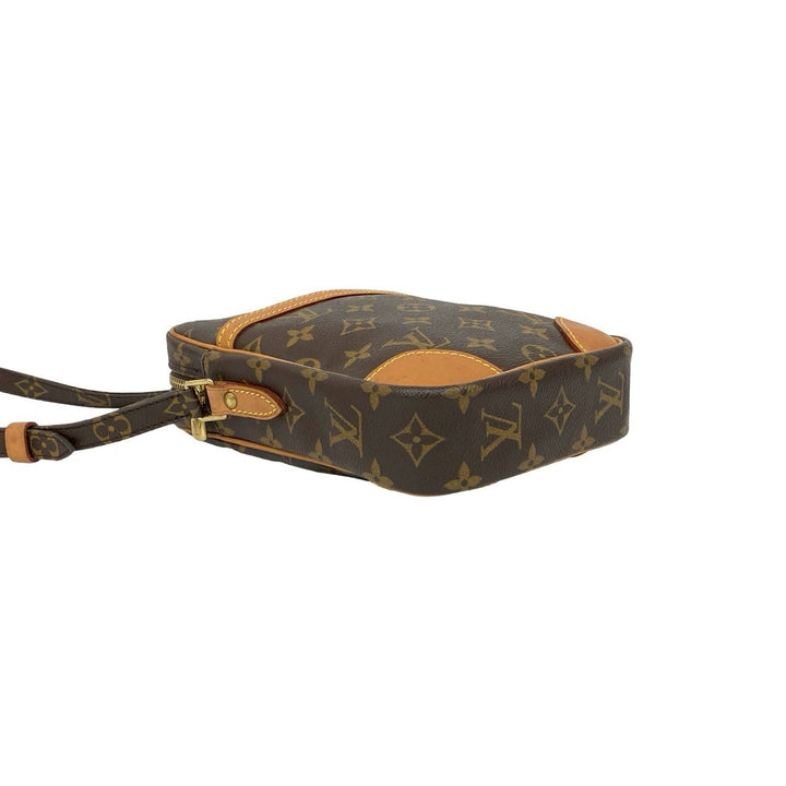 Shoulder bag Louis Vuitton Danube