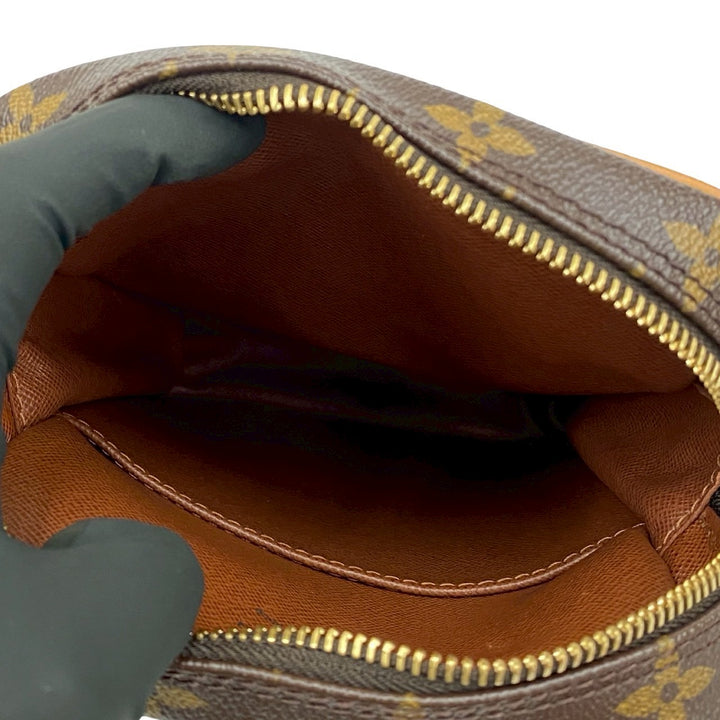 Shoulder bag Louis Vuitton Danube