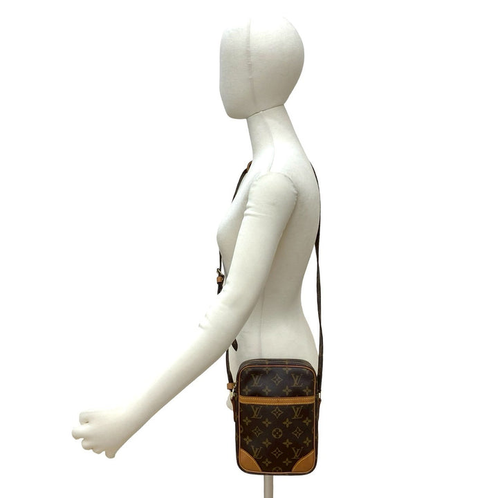 Shoulder bag Louis Vuitton Danube
