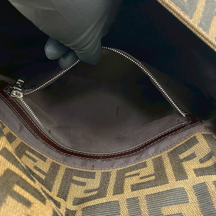 shoulder bag fendi mamma bucket