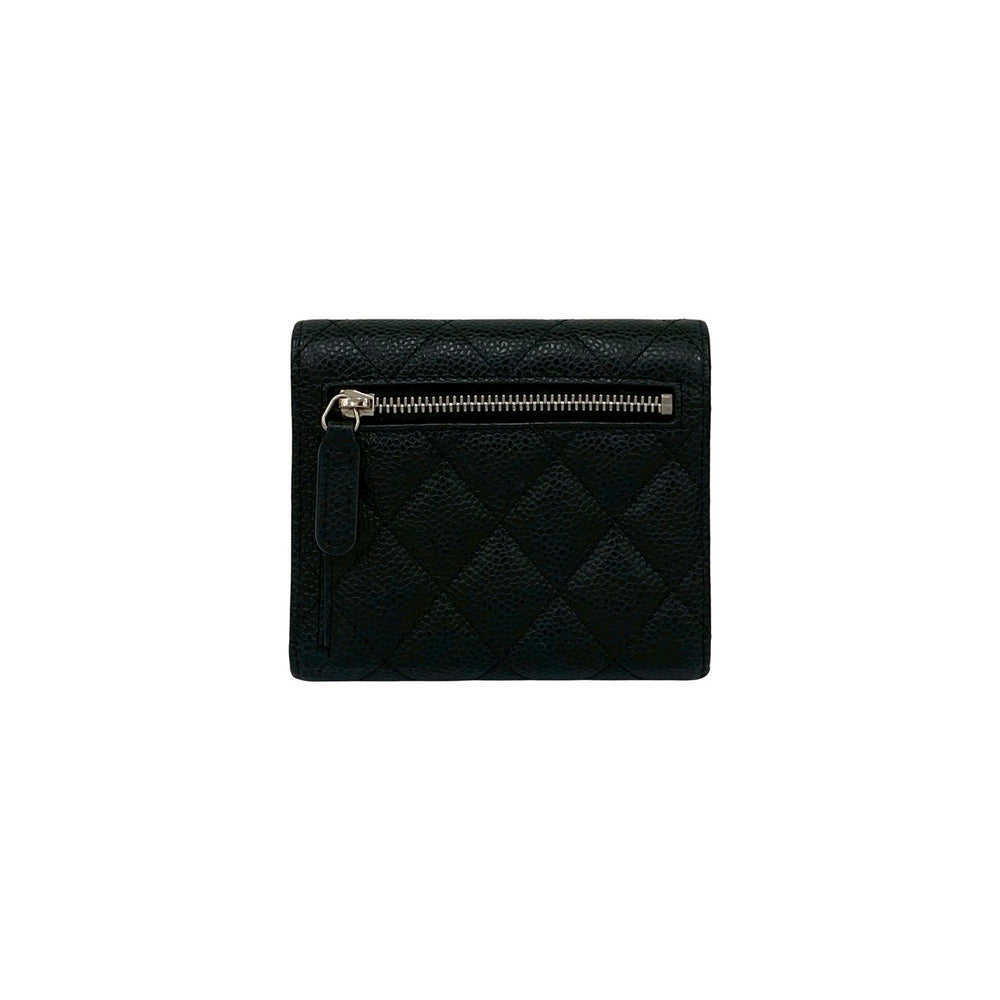 trifold wallet chanel