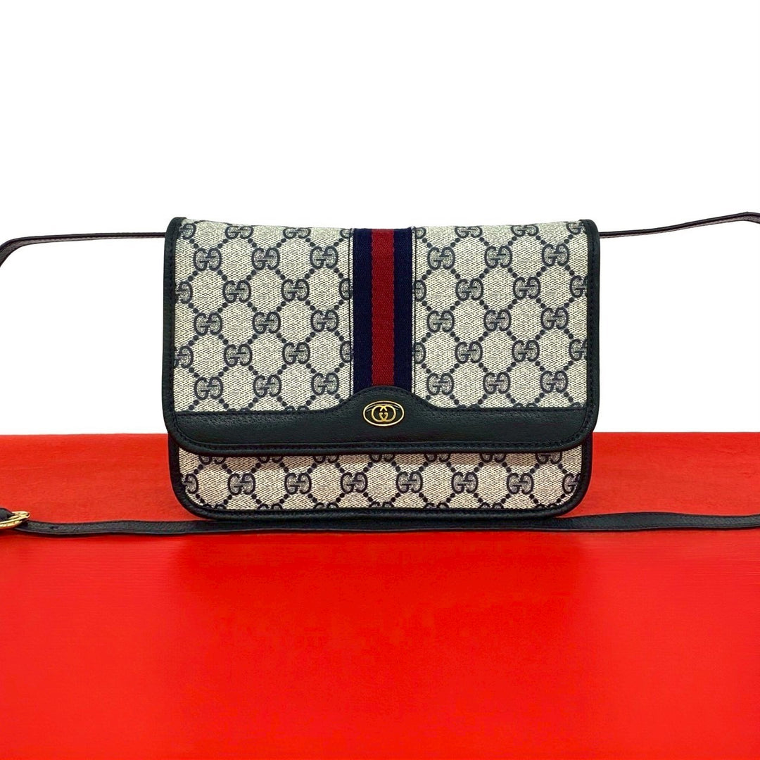 shoulder bag gucci