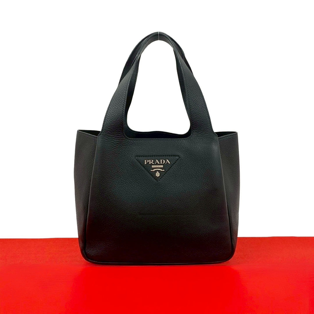 handbag prada