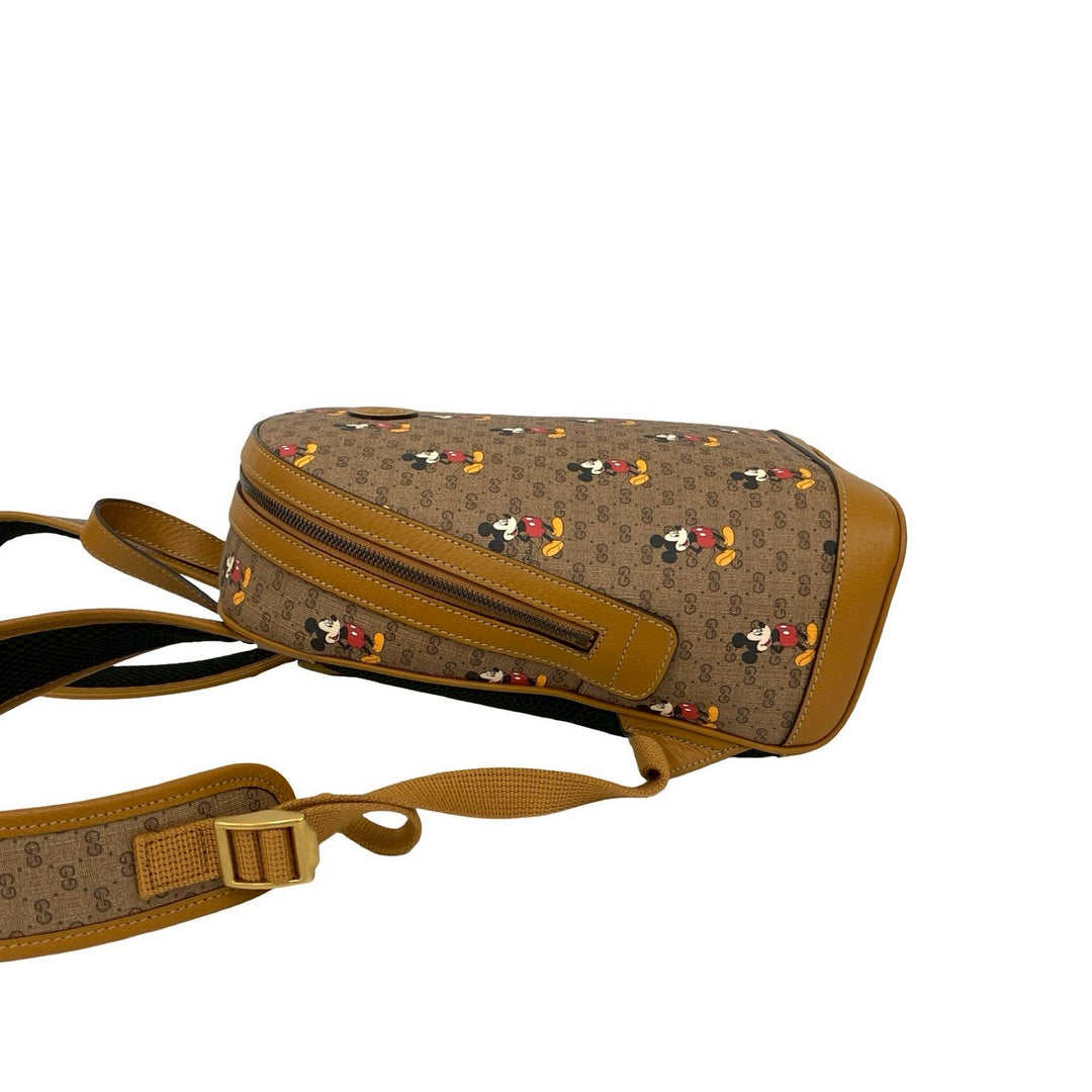 背包 gucci 小背包