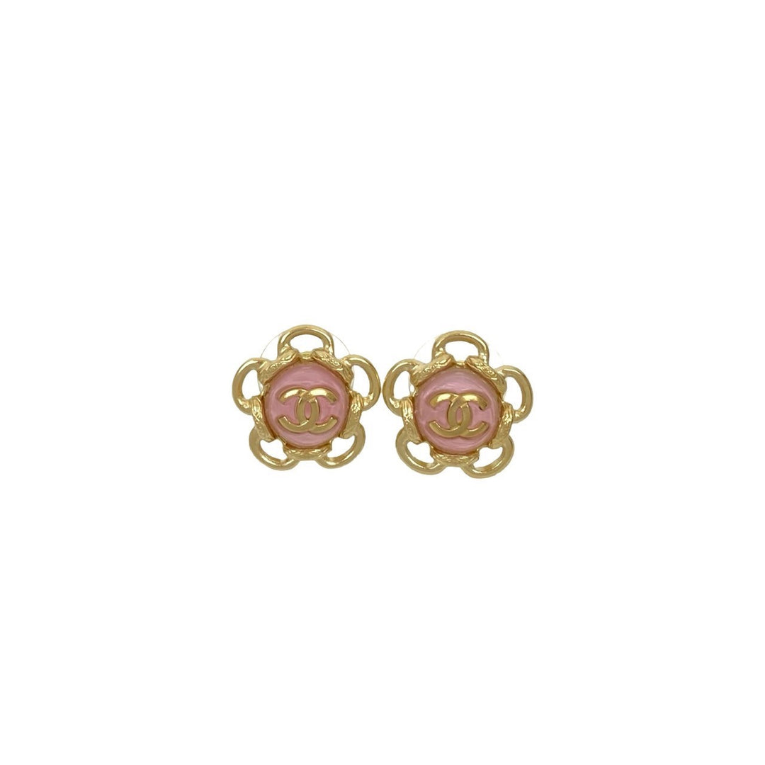 ピアス シャネル
