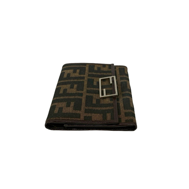 trifold wallet fendi