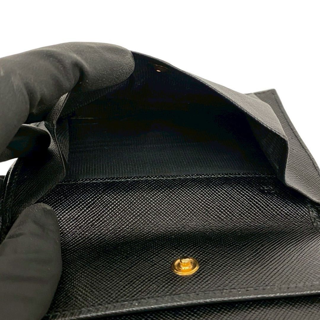 bifold wallet prada