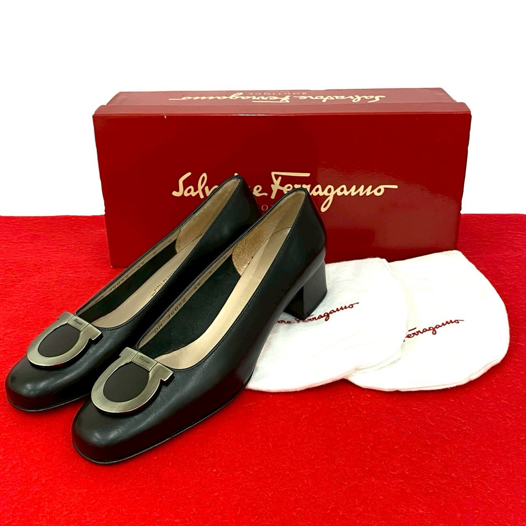pumps salvatore ferragamo
