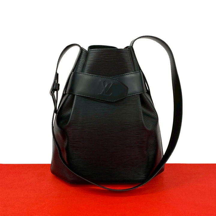 Shoulder bag Louis Vuitton Sac De Paul PM