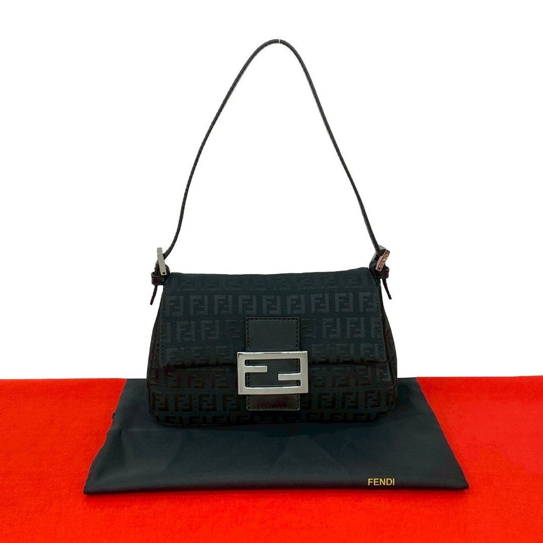 Handbag Fendi Mamma Bucket