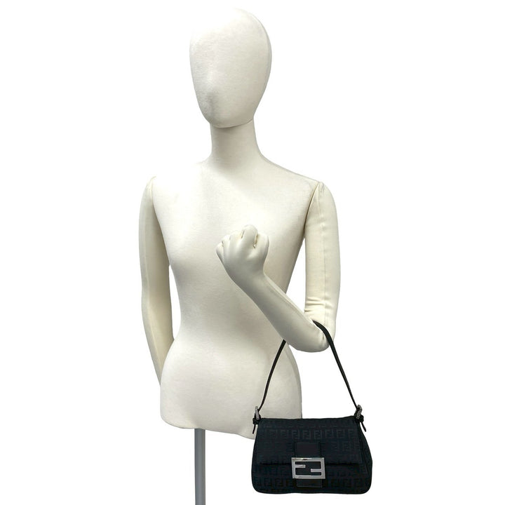 Handbag Fendi Mamma Bucket