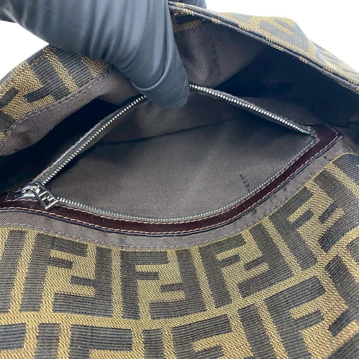 shoulder bag fendi mamma bucket