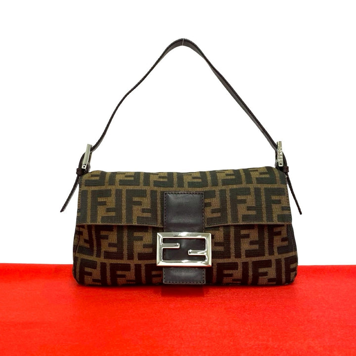 shoulder bag fendi mamma bucket