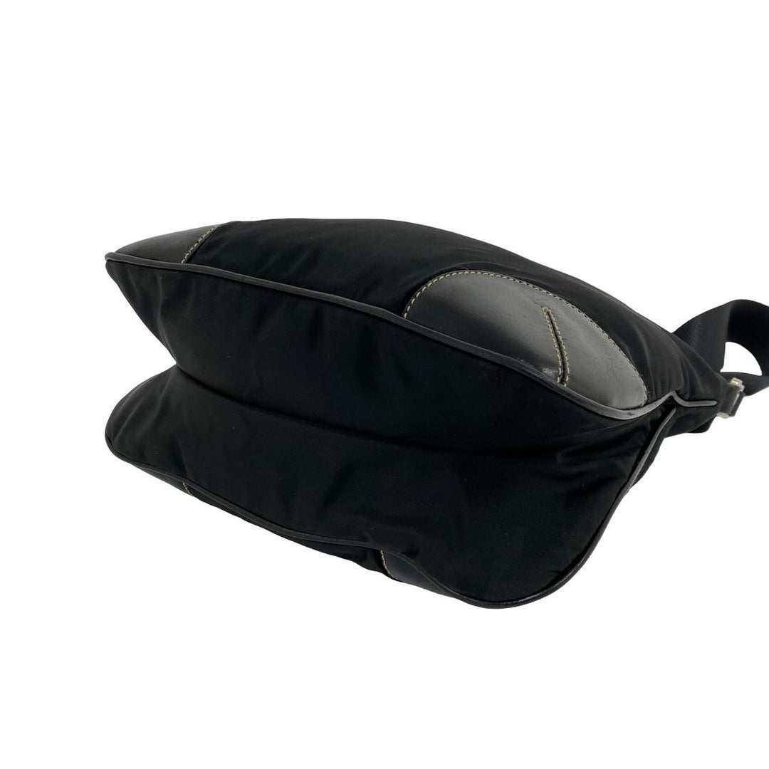 ショルダーバッグ プラダ