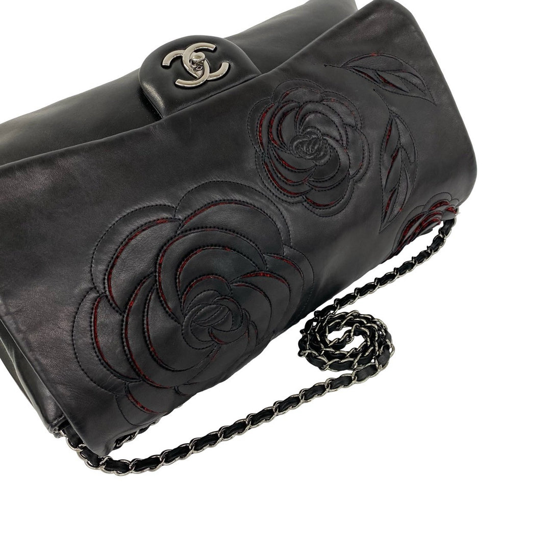 ショルダーバッグ シャネル カメリア