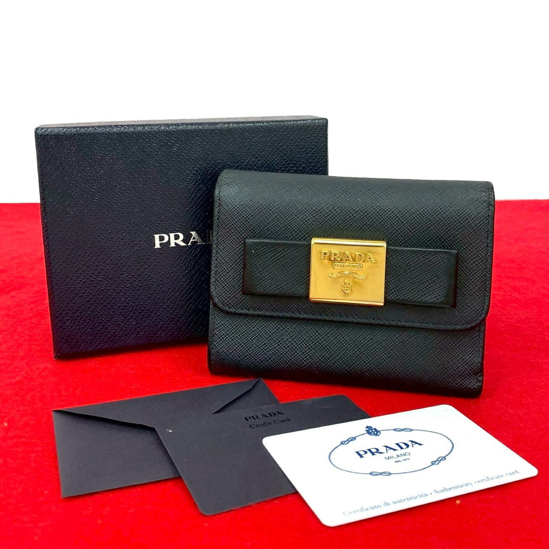 三折錢包 Prada