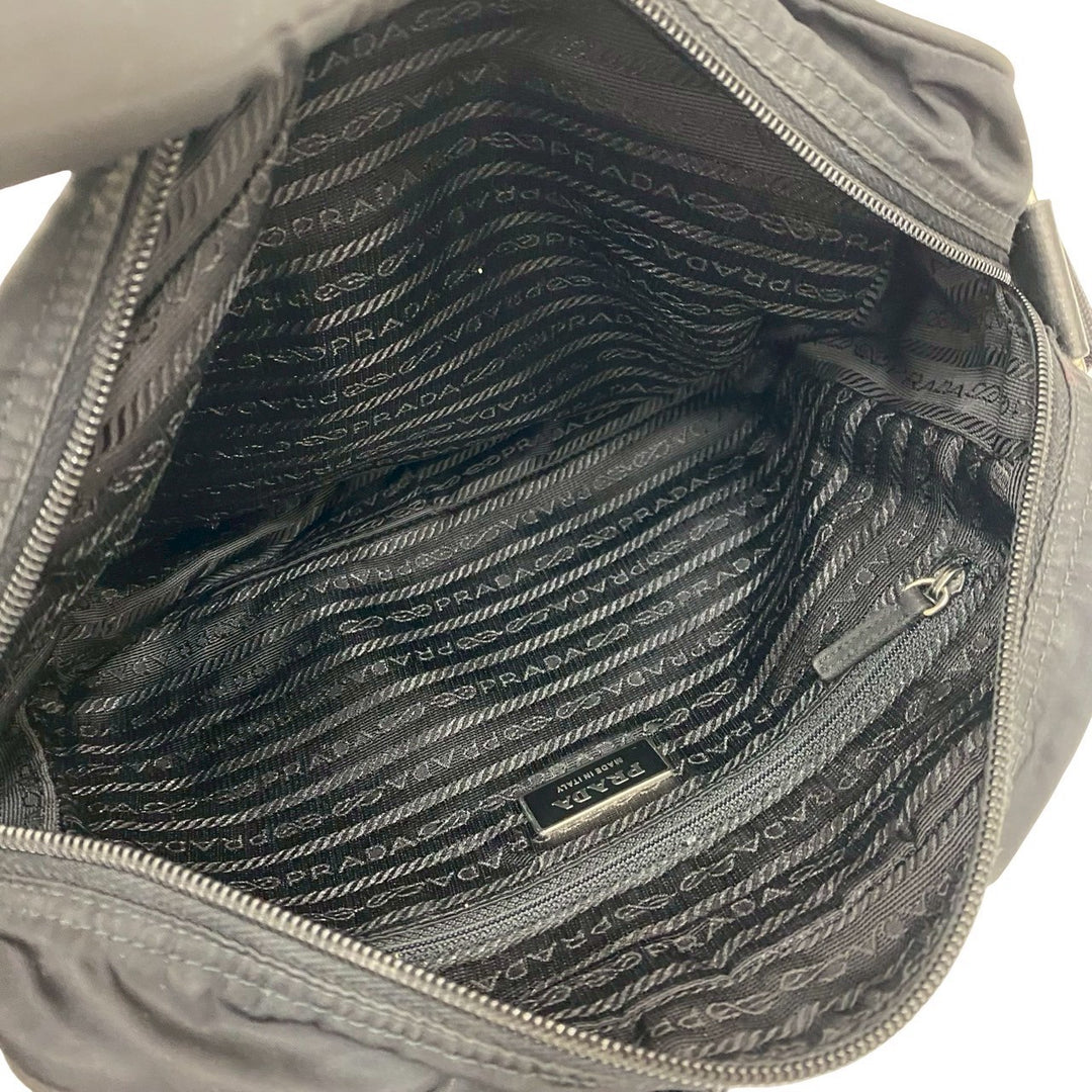 普拉達單肩包