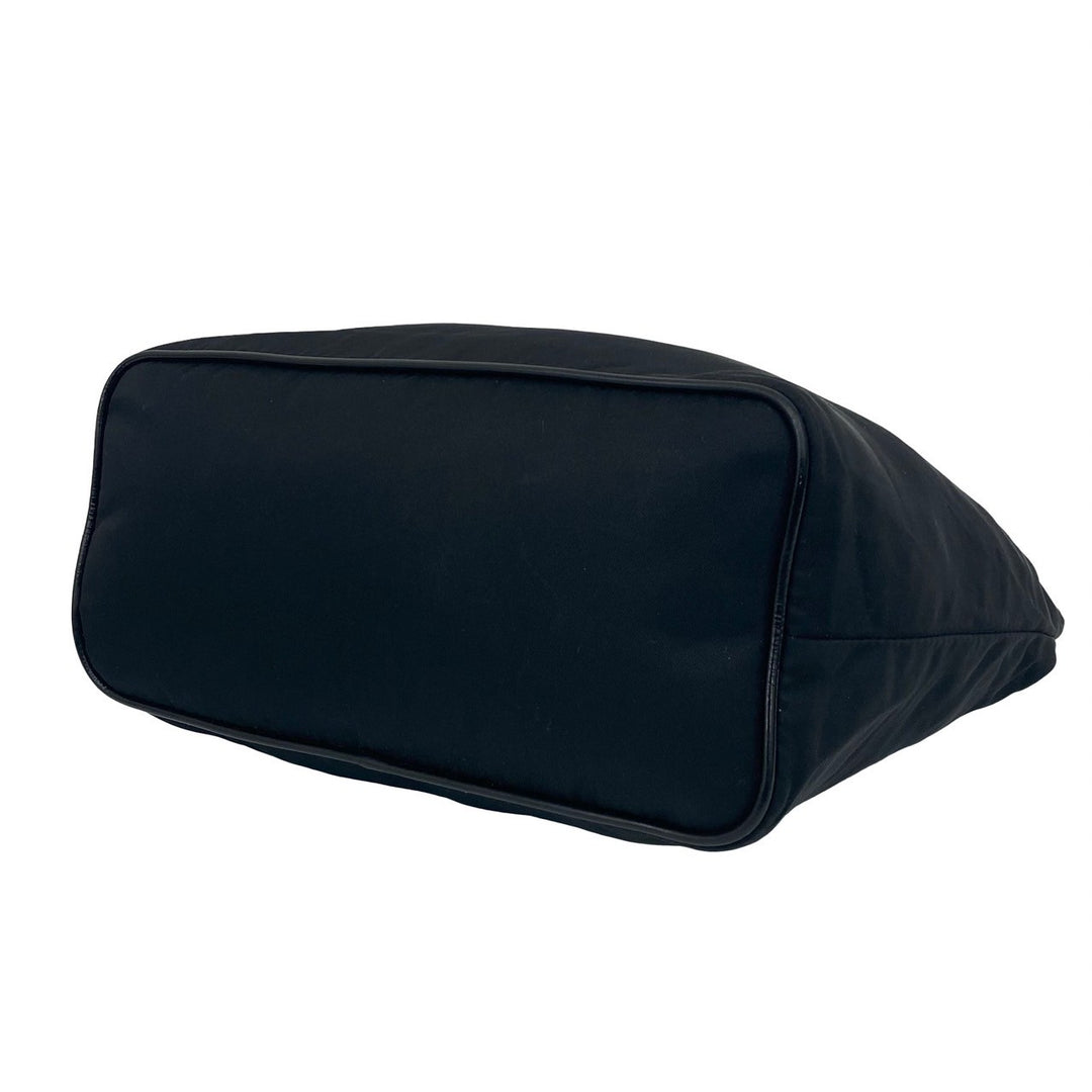 handbag prada