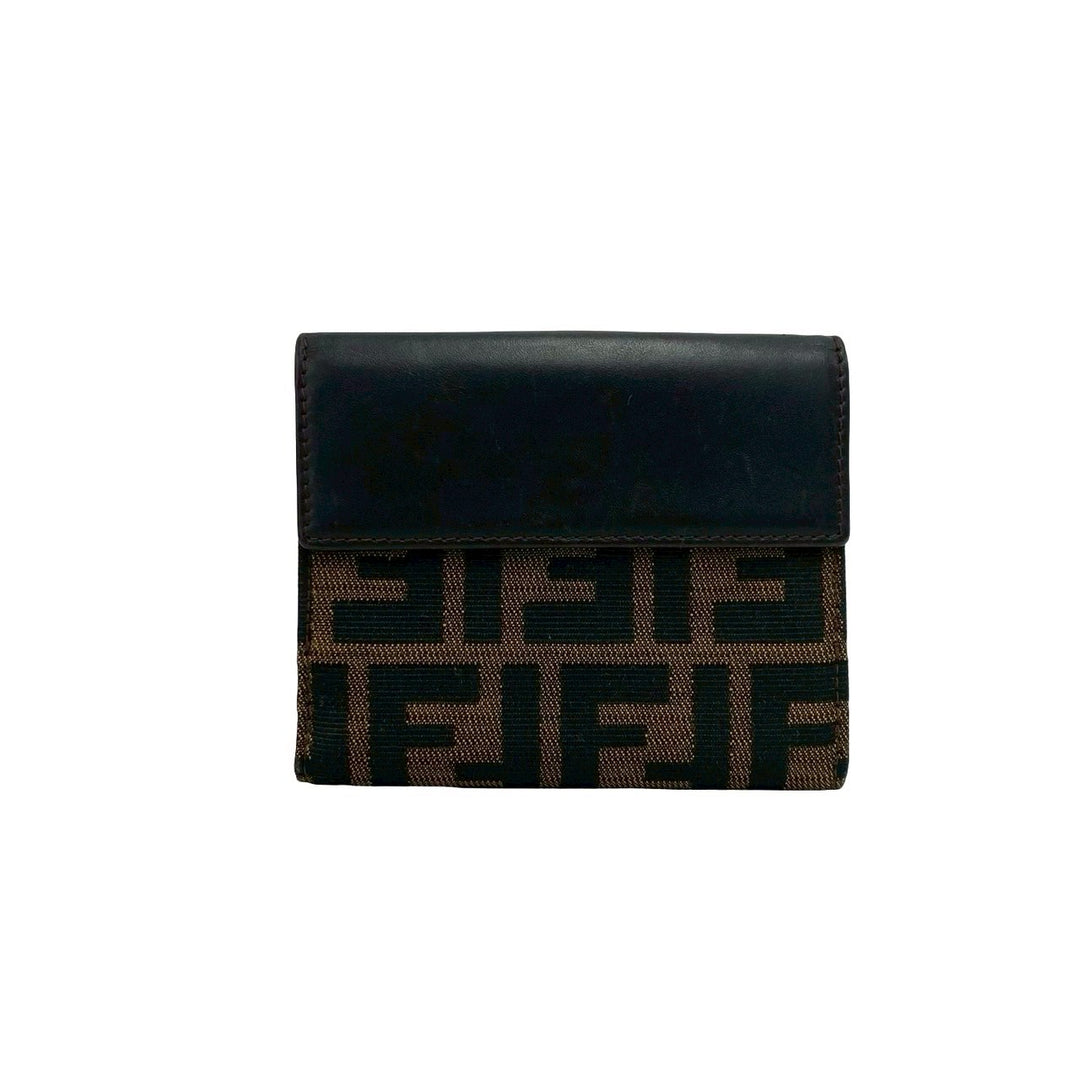 bifold wallet fendi