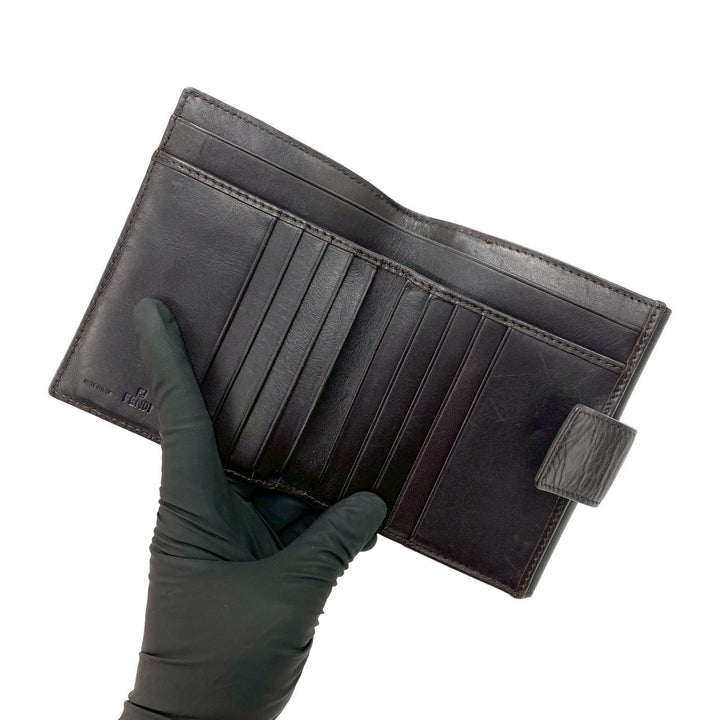 bifold wallet fendi