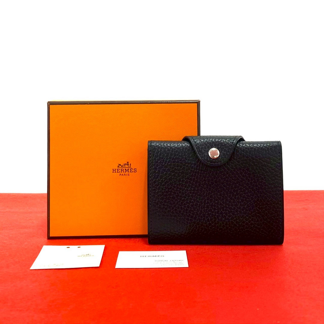 Bifold wallet Hermes Iliad compact