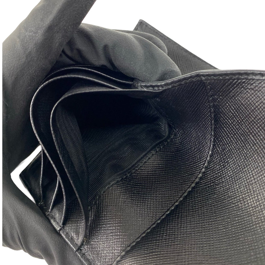 三つ折り財布 プラダ