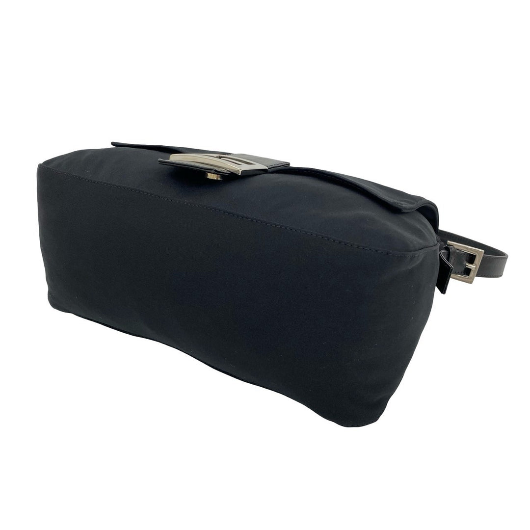 shoulder bag fendi mamma bucket
